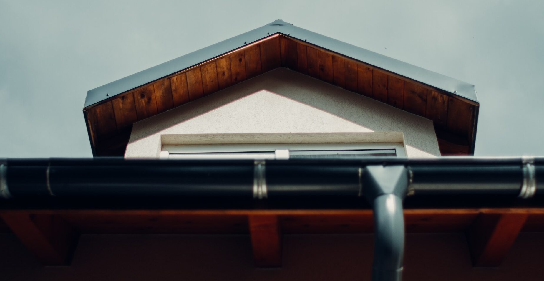 roof gutters gutter system rain gutter box gutter rain gutter downspout rain gutter installation